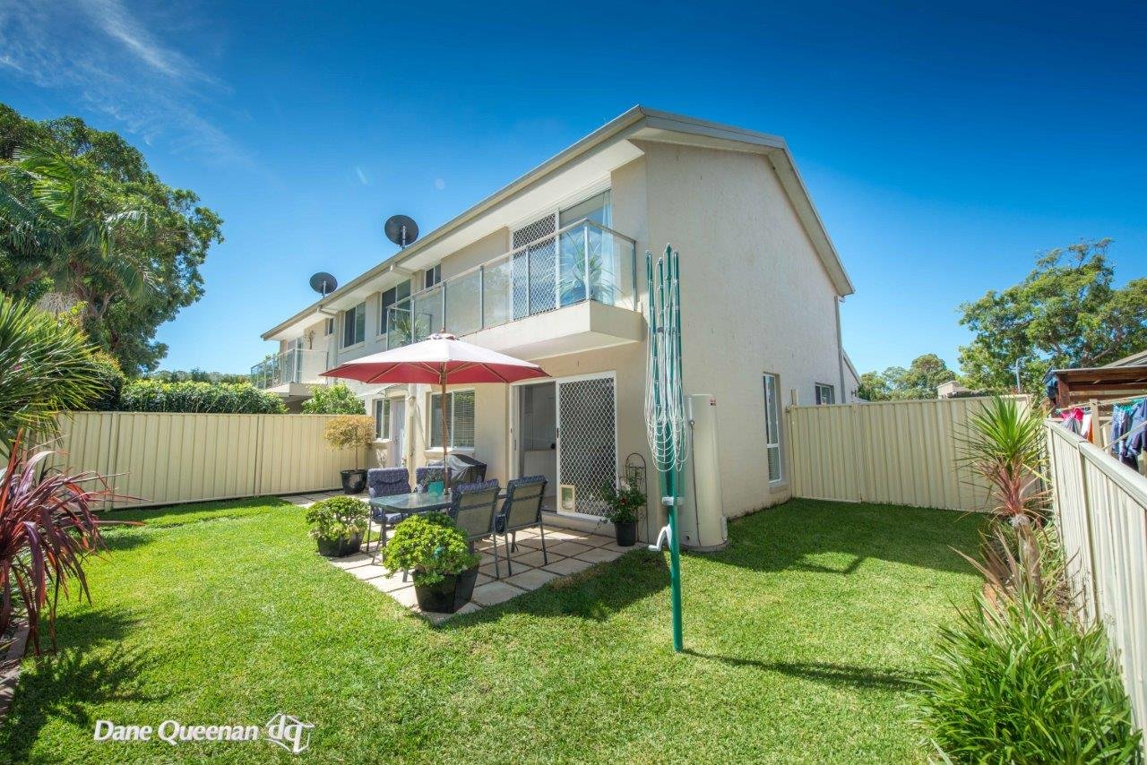 12B Ketch Close.  CORLETTE 1