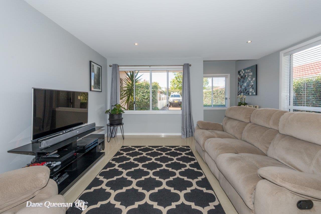 12B Ketch Close.  CORLETTE 6
