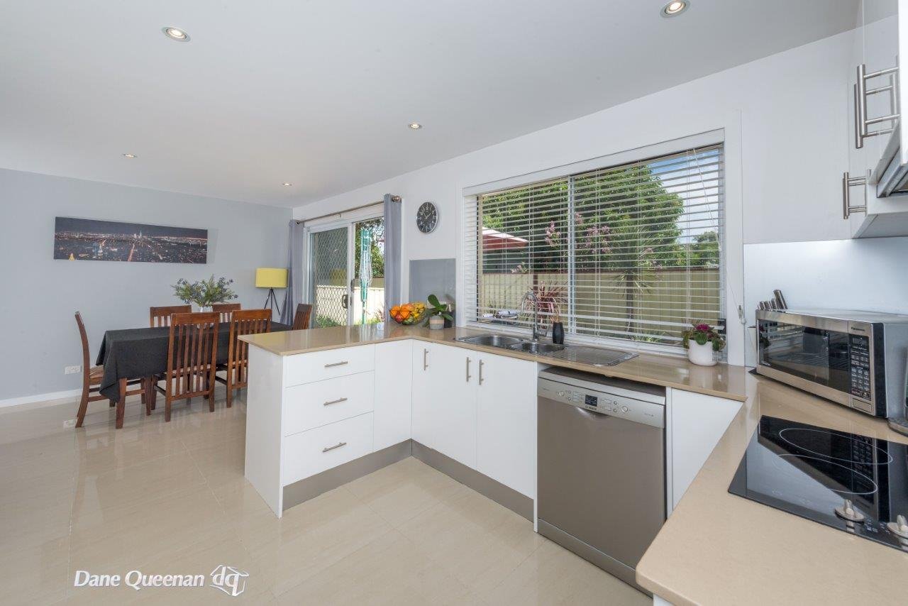 12B Ketch Close.  CORLETTE 9