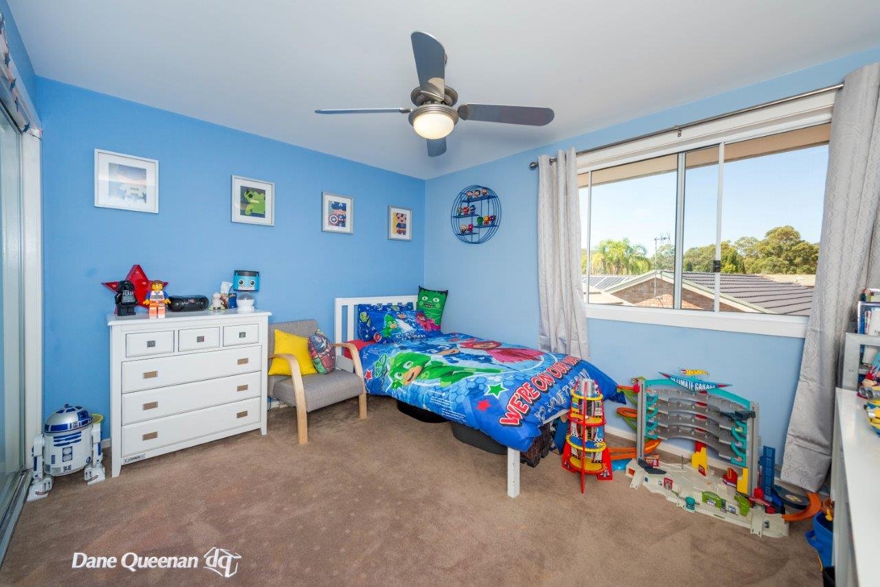 12B Ketch Close.  CORLETTE 17