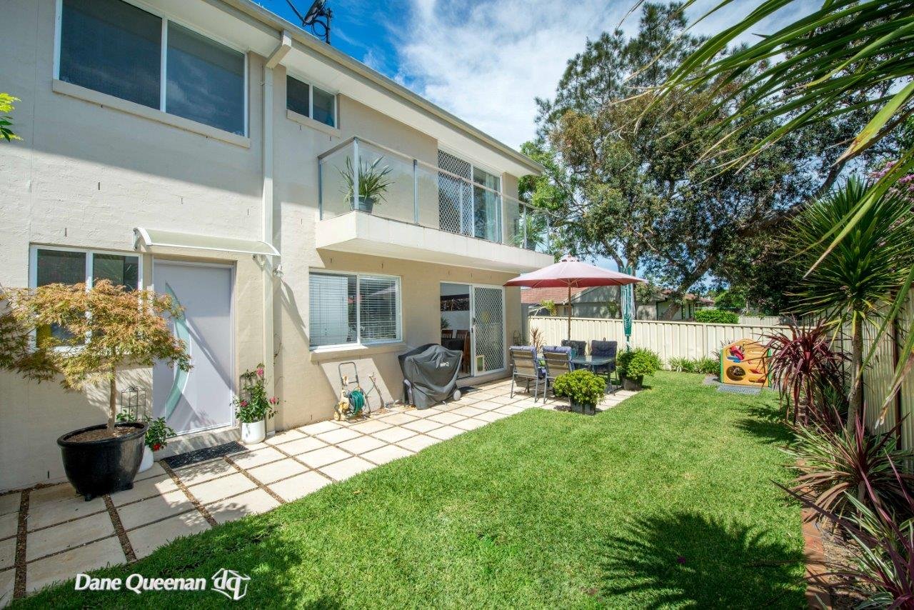 12B Ketch Close.  CORLETTE 21