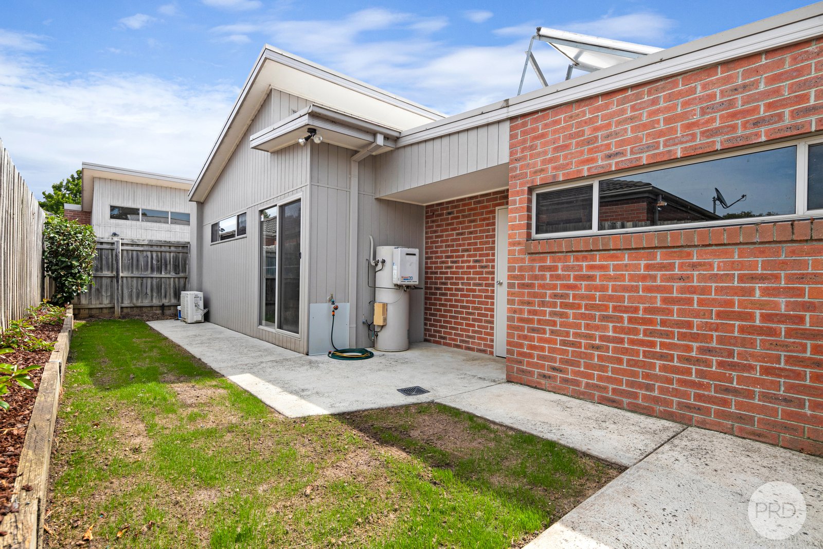 12B Ludbrook Court BROWN HILL 9