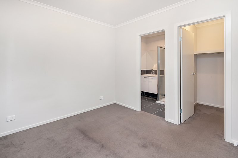 12b Marigold Street WENDOUREE 5