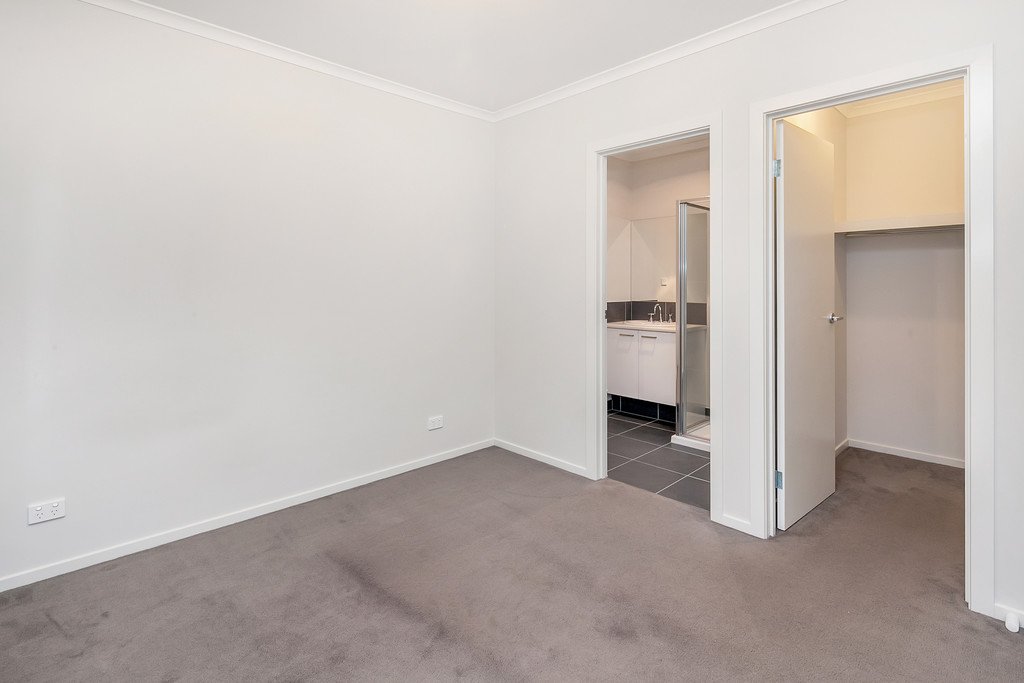 12B Marigold Street WENDOUREE 4