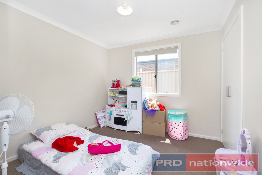 12B Ritchie Street BROWN HILL 8
