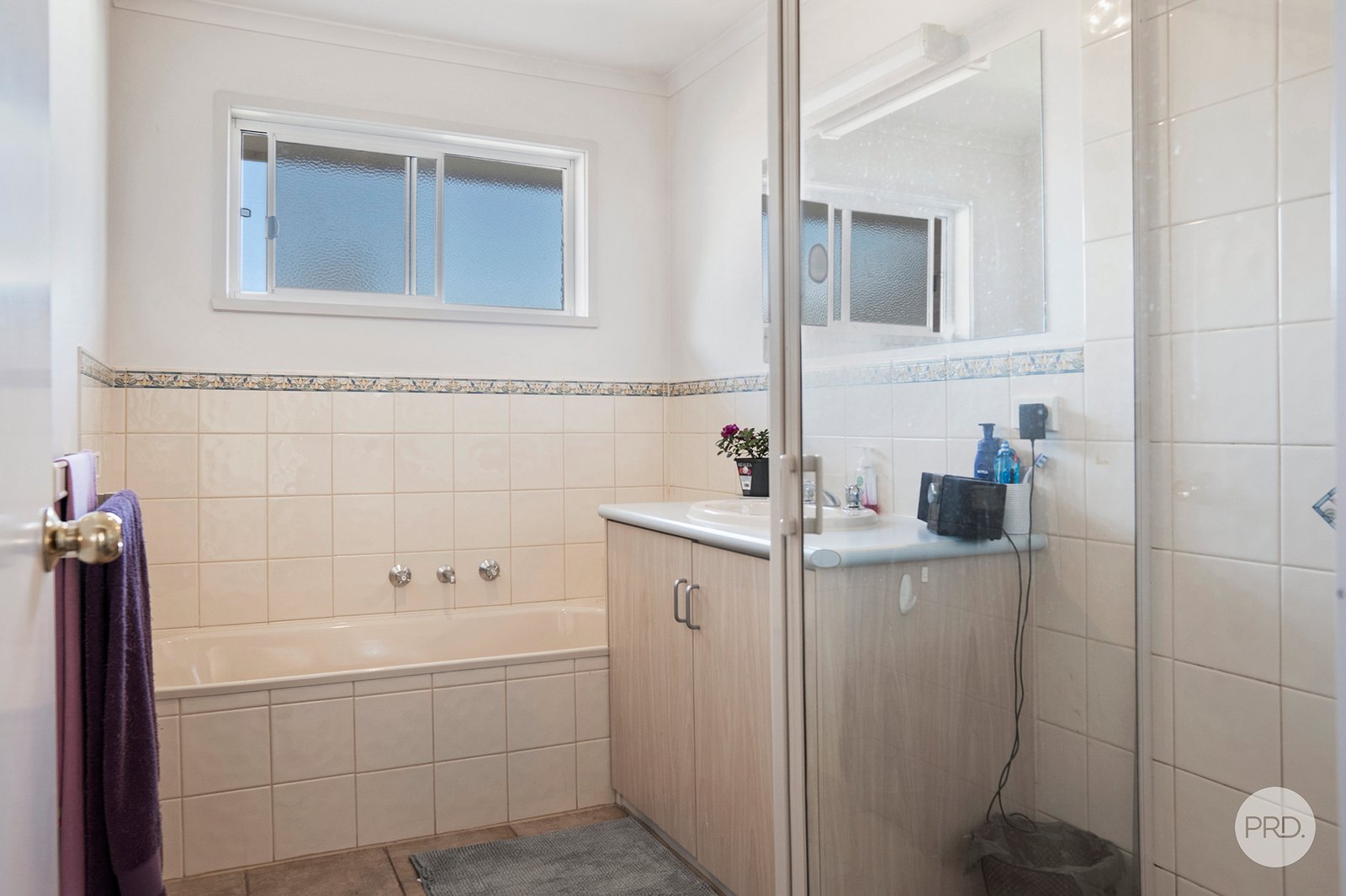 12B Sunset Boulevard SPRING GULLY 7