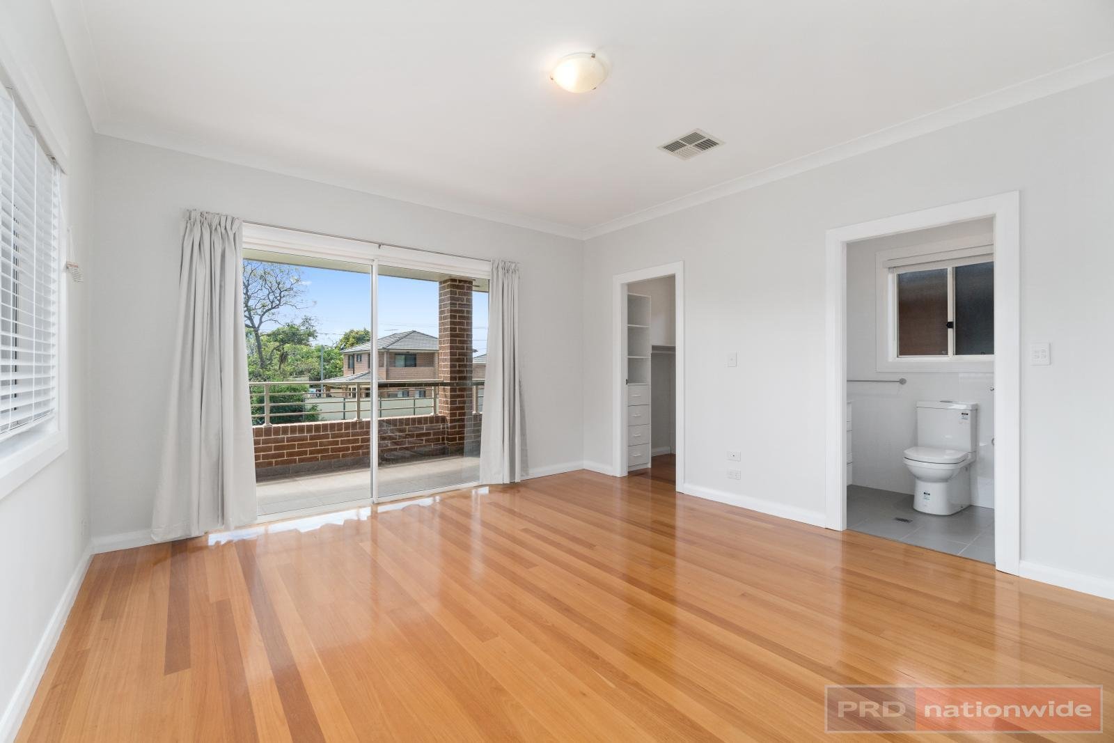 1/2b Victor Avenue PANANIA 5