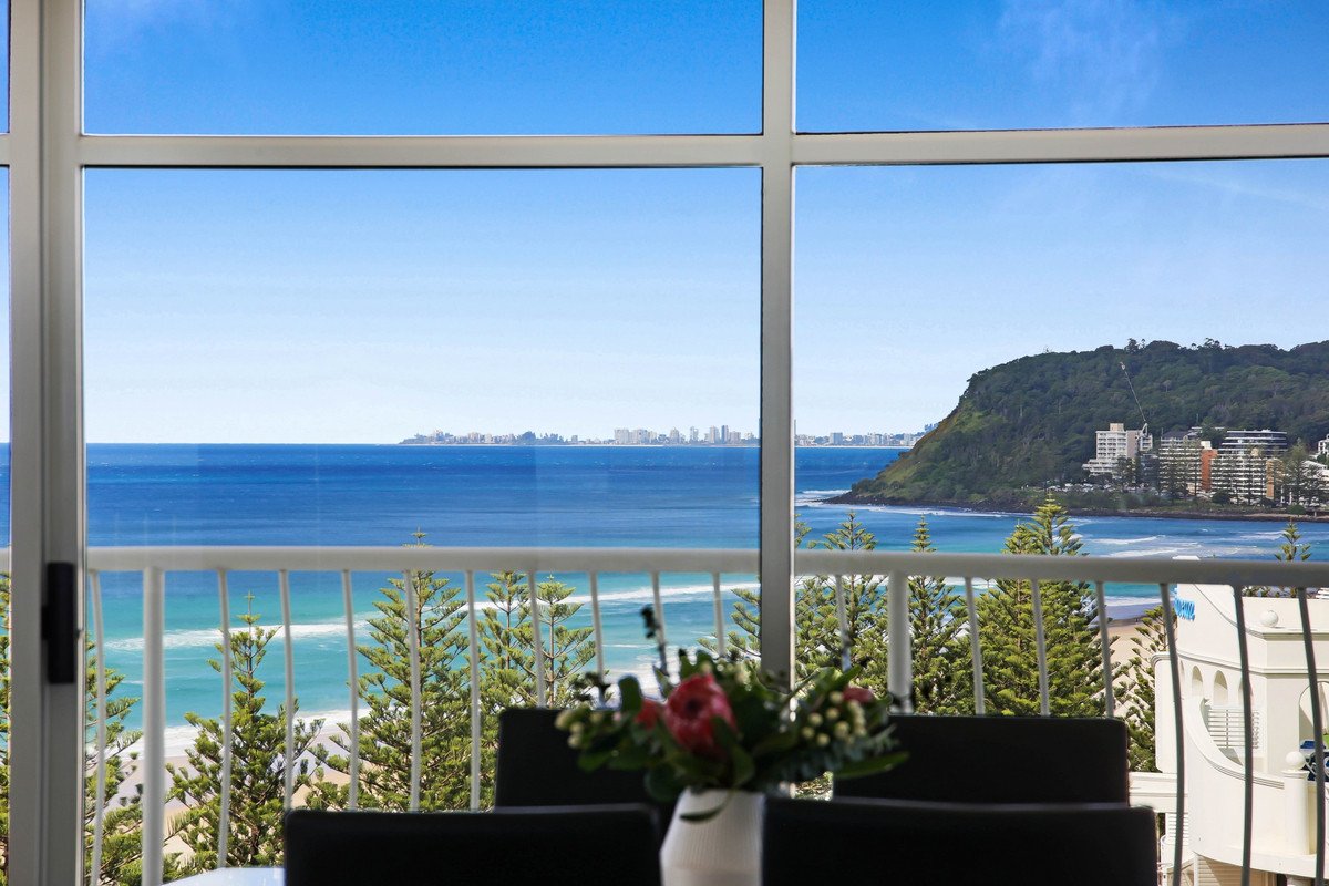 12D/238 The Esplanade Burleigh Heads 3