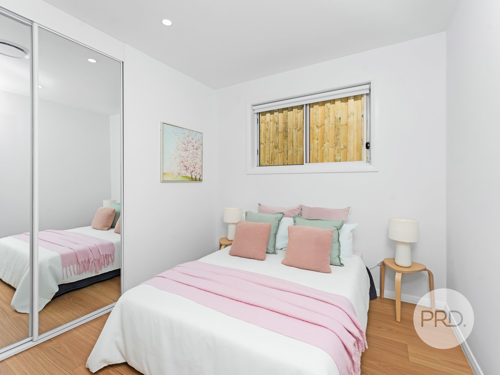 13 &13A Skyline Street MENANGLE PARK 5