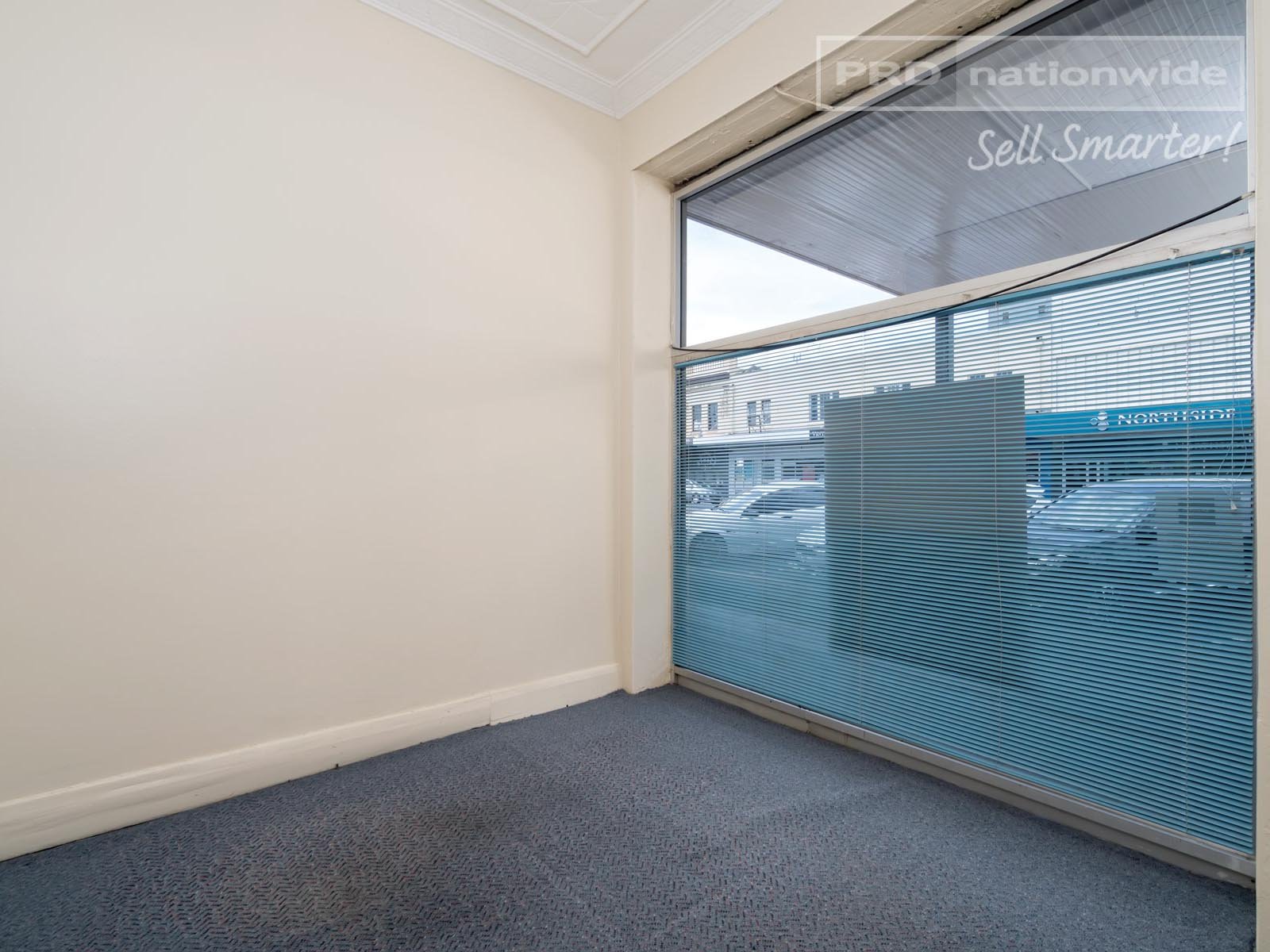 13-15 Gurwood Street WAGGA WAGGA 3
