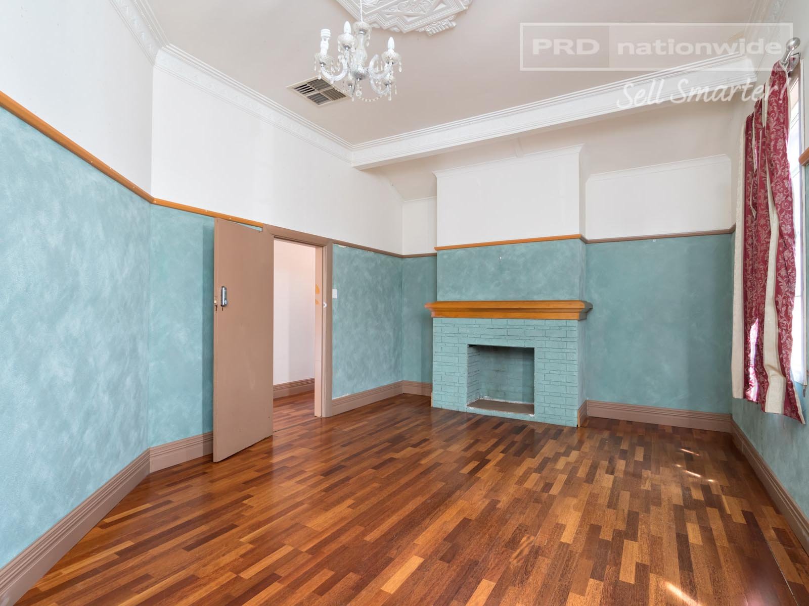 13-15 Gurwood Street WAGGA WAGGA 6