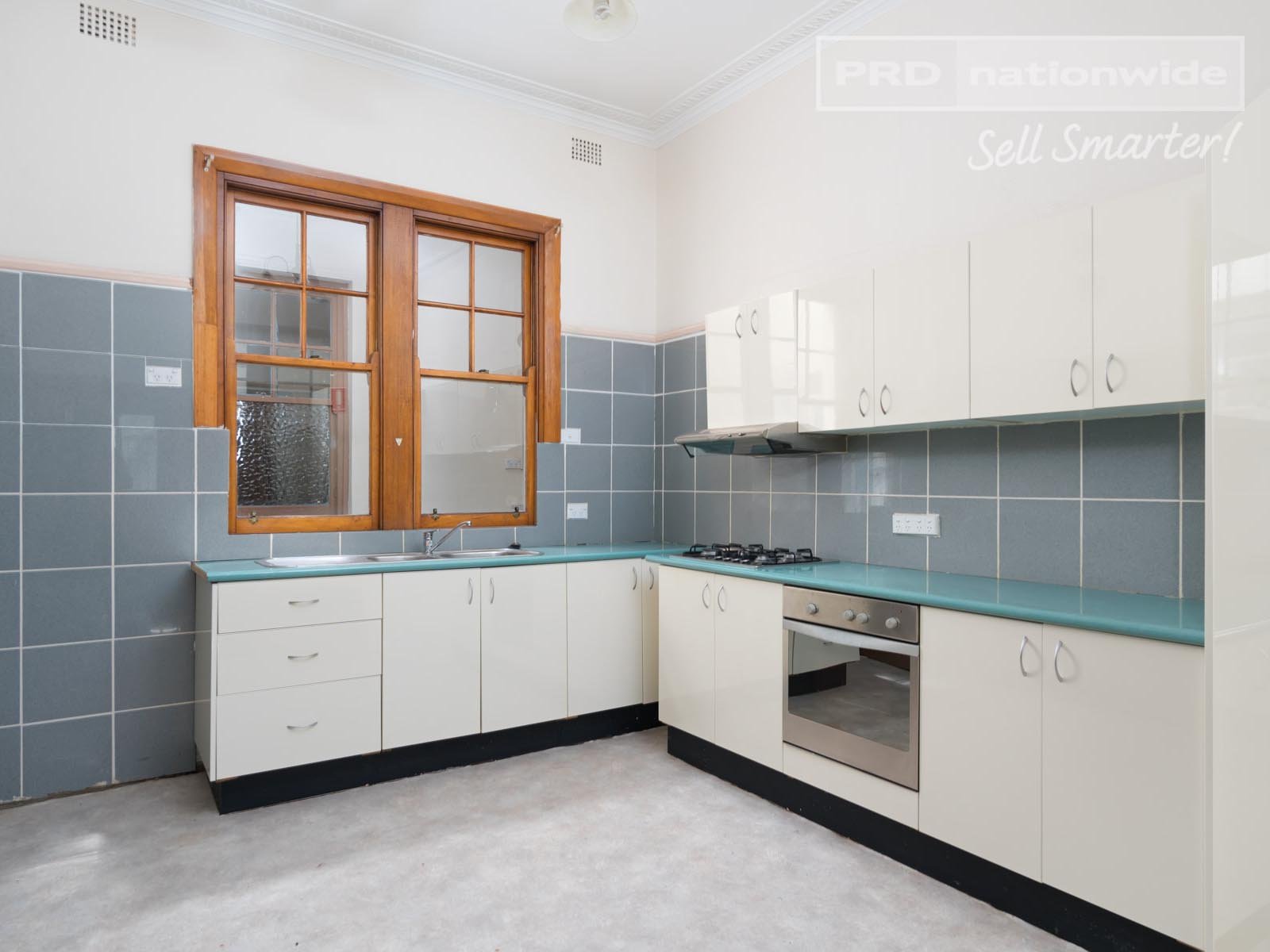 13-15 Gurwood Street WAGGA WAGGA 7