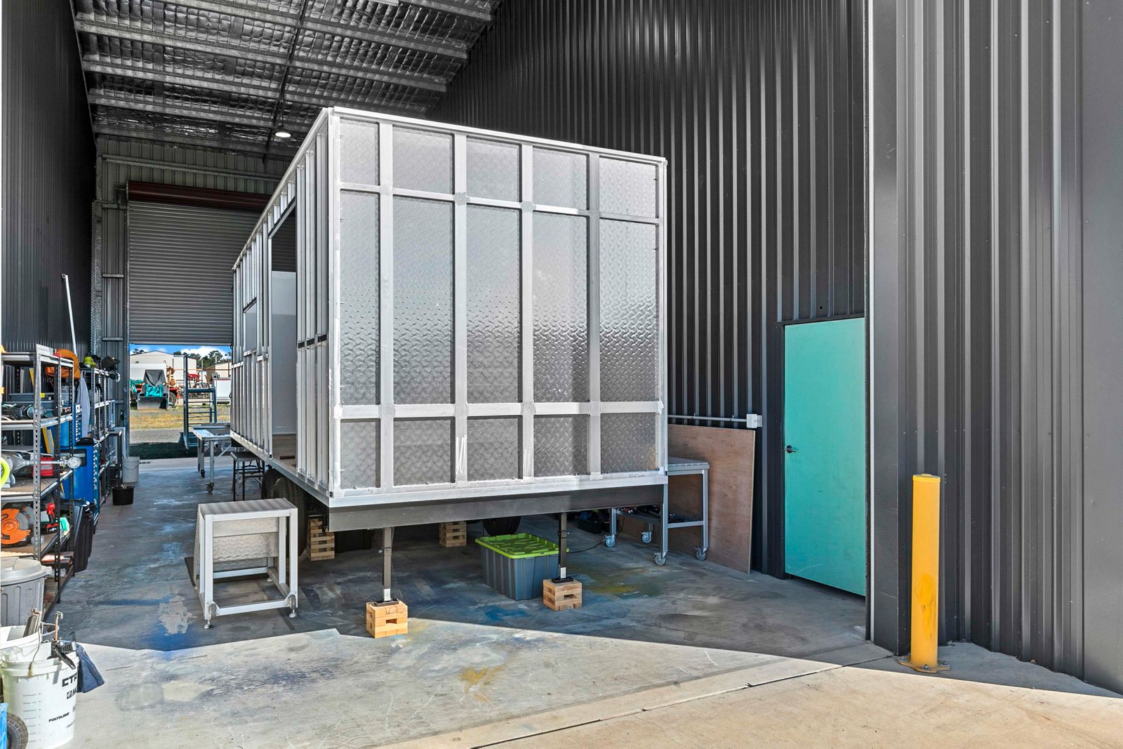 13-15 Industrial Avenue DUNDOWRAN 16