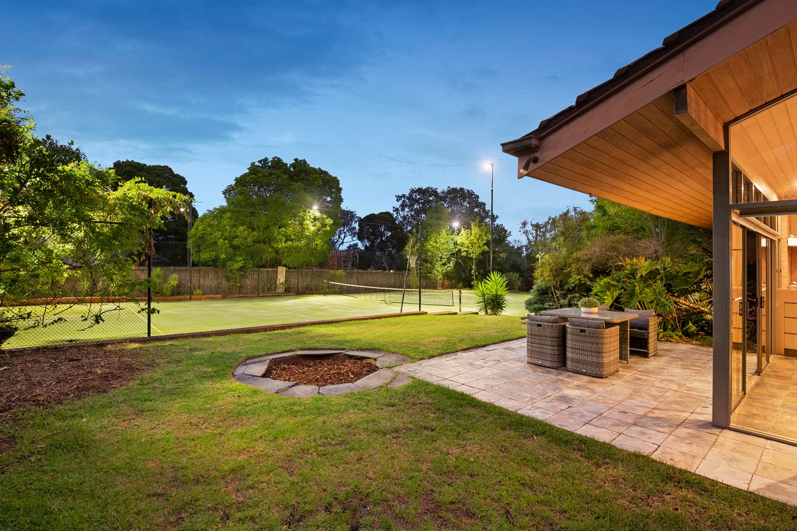 13-15 Kembla Street, Hawthorn, 3122