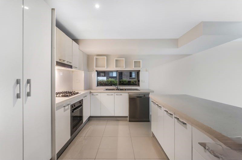 1/3-5 Browne Parade WARWICK FARM 2