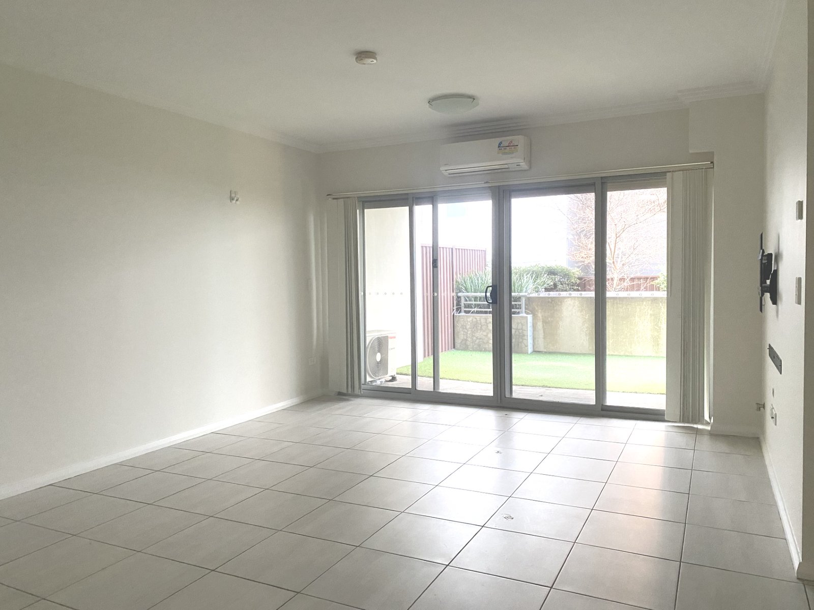 1/3-5 Browne Parade WARWICK FARM 4