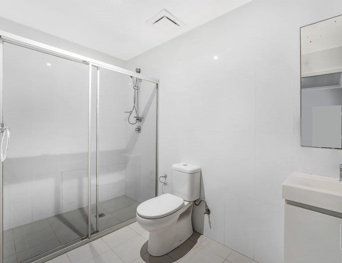 1/3-5 Browne Parade WARWICK FARM 6