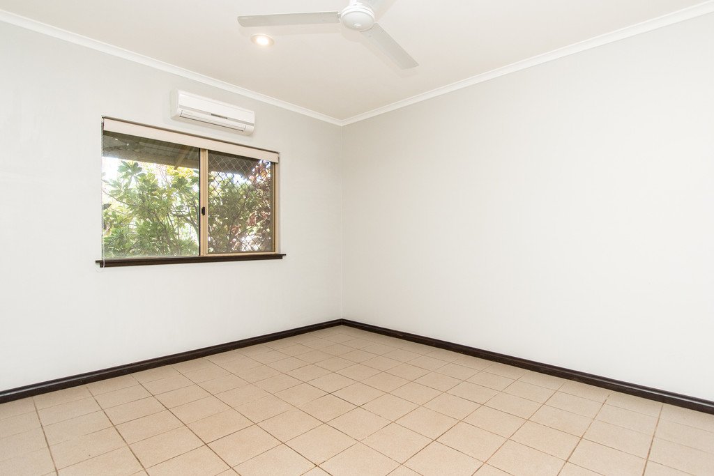 13 Aarons Drive CABLE BEACH 7
