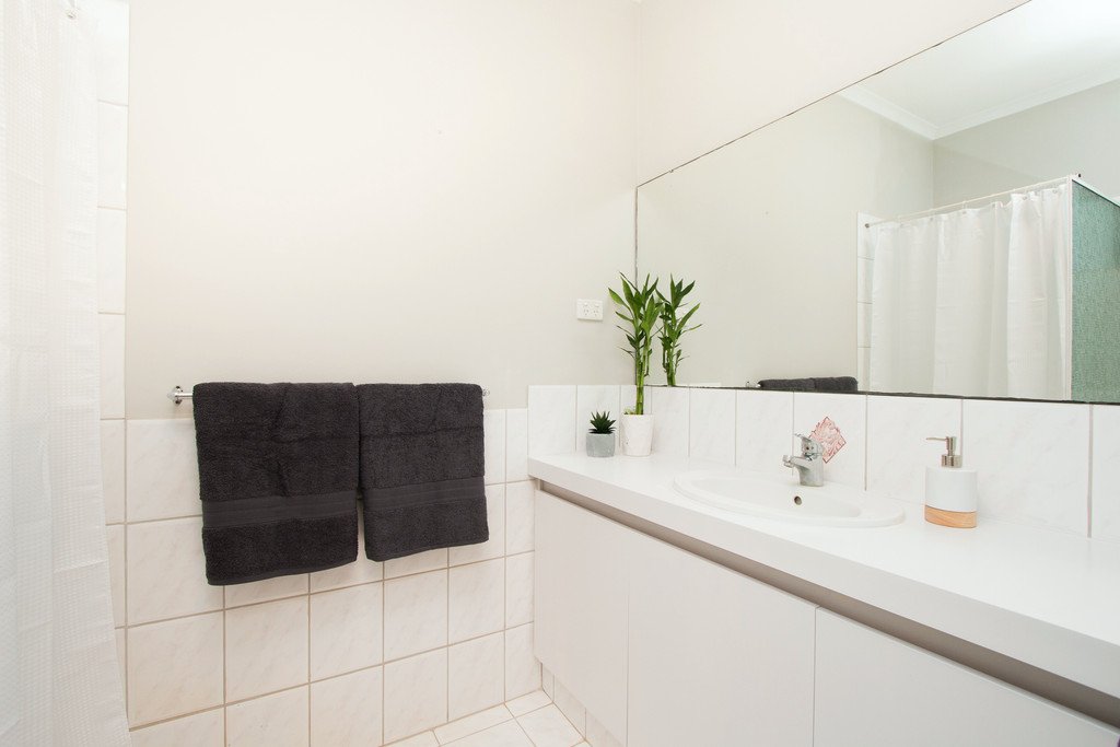 13 Aarons Drive CABLE BEACH 14