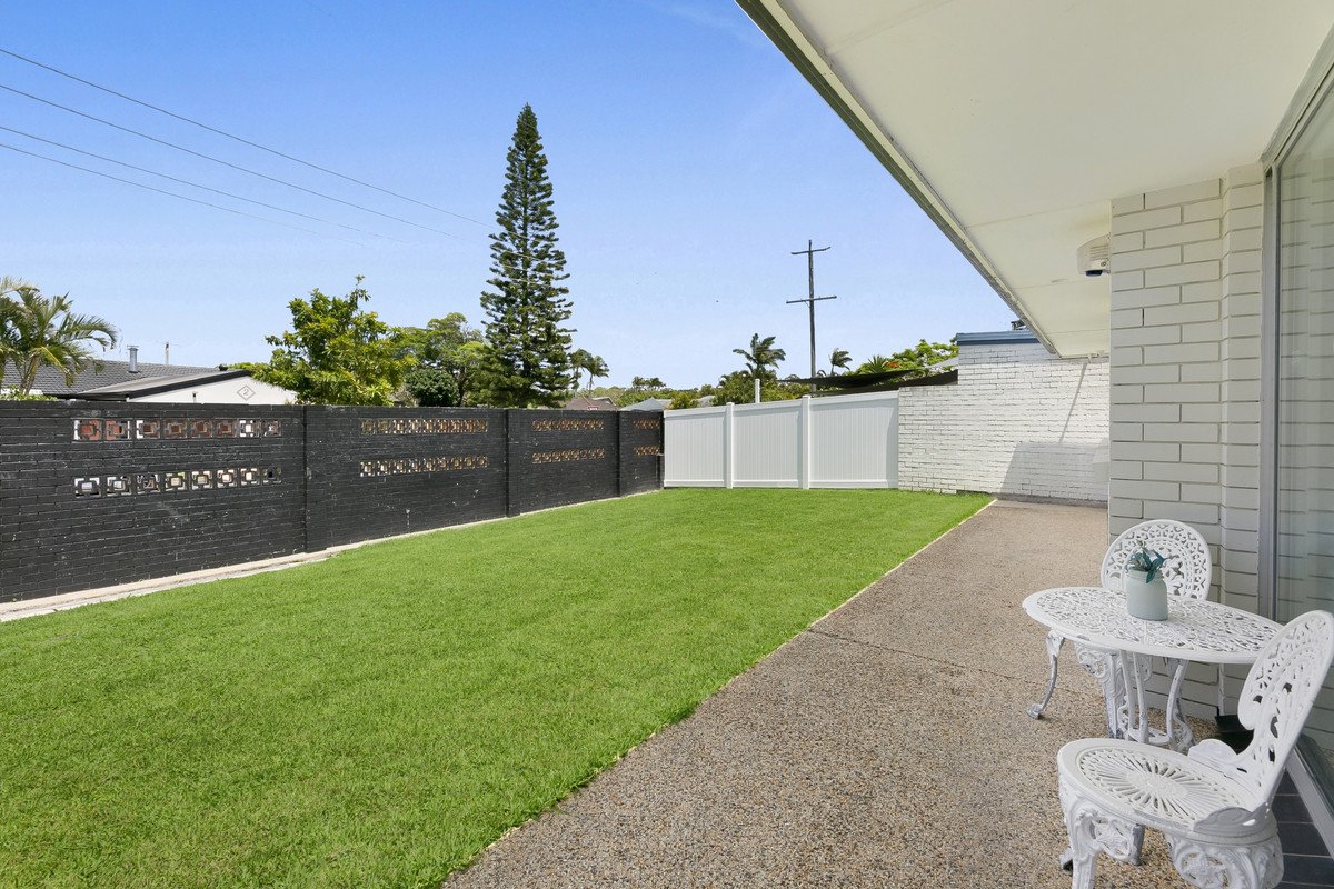 1/3 Adams Avenue Miami 18