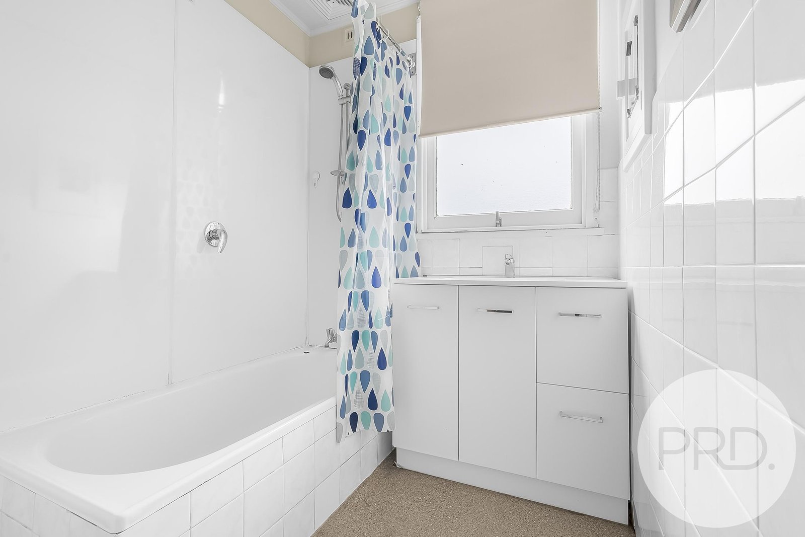 13 Allunga Road CHIGWELL 8