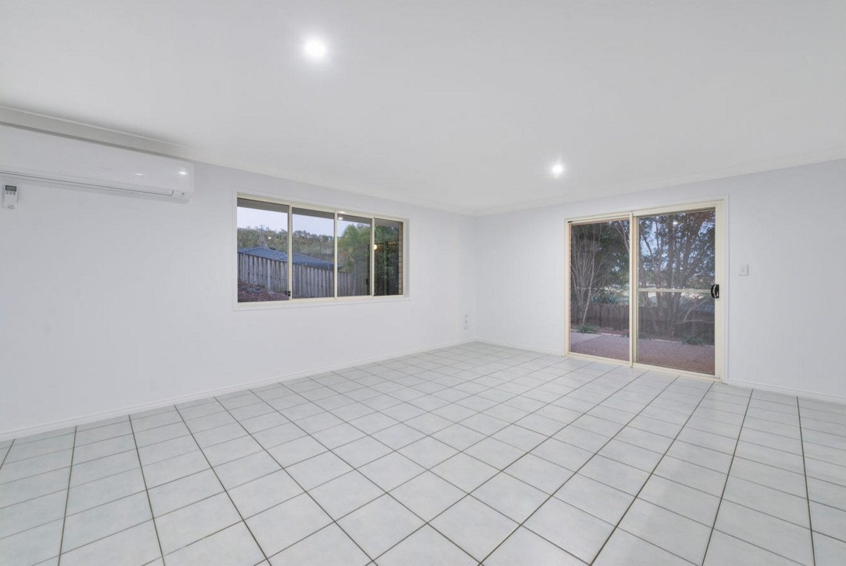 13 Amanu Crescent Pacific Pines 8