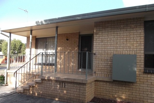 1/3 Anderson Place TUMUT 3