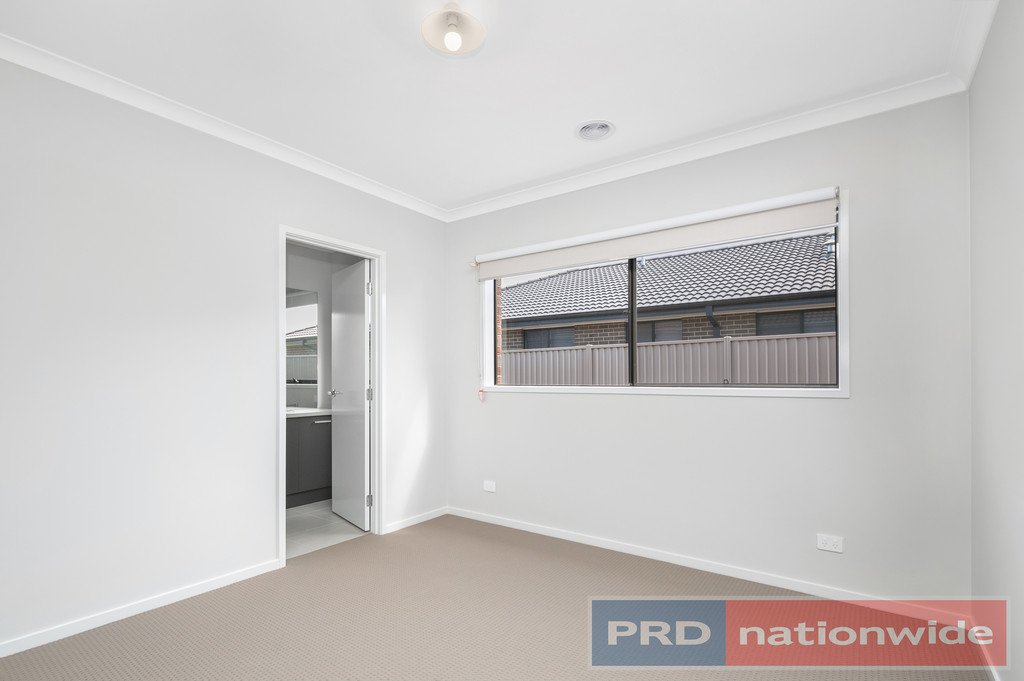 13 Anneke Way Winter Valley 5