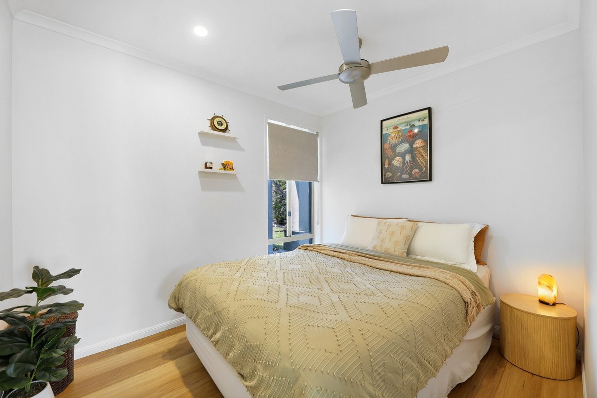 13 Arbury Hill Close Burleigh Heads 16
