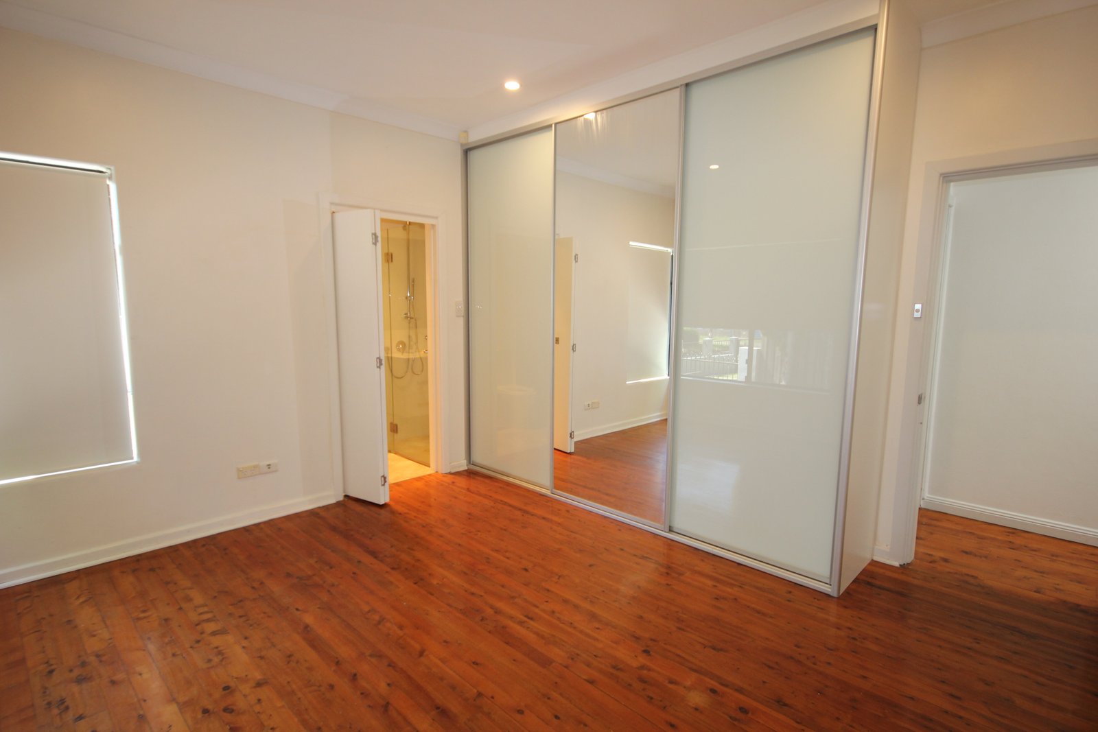 13 Armitree Street KINGSGROVE 6