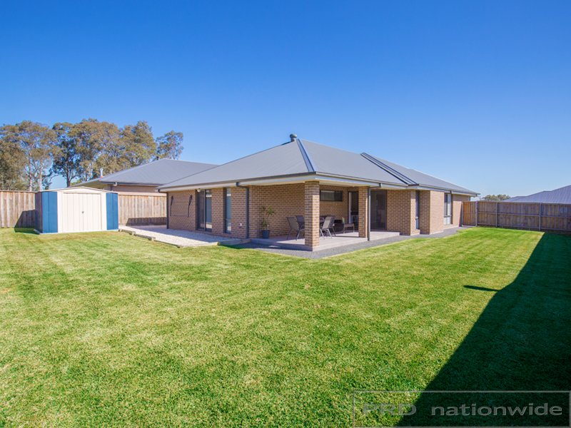 13 Arrowtail Street CHISHOLM 2