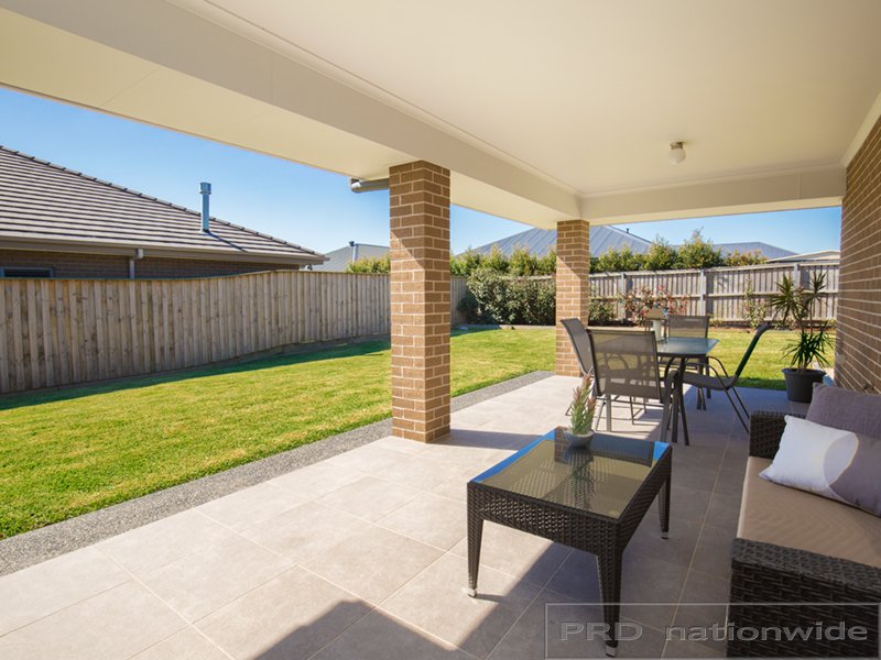 13 Arrowtail Street CHISHOLM 3