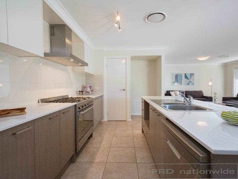 13 Arrowtail Street CHISHOLM 5