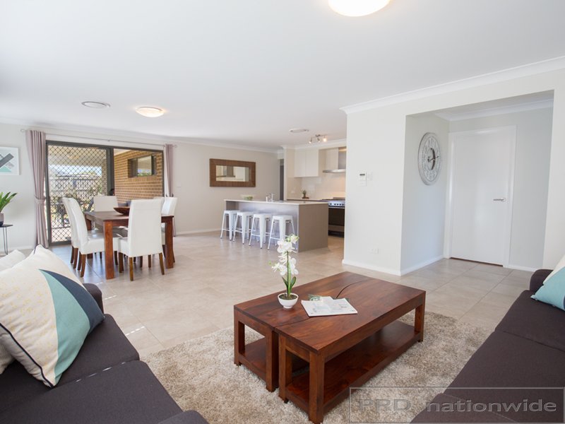 13 Arrowtail Street CHISHOLM 6