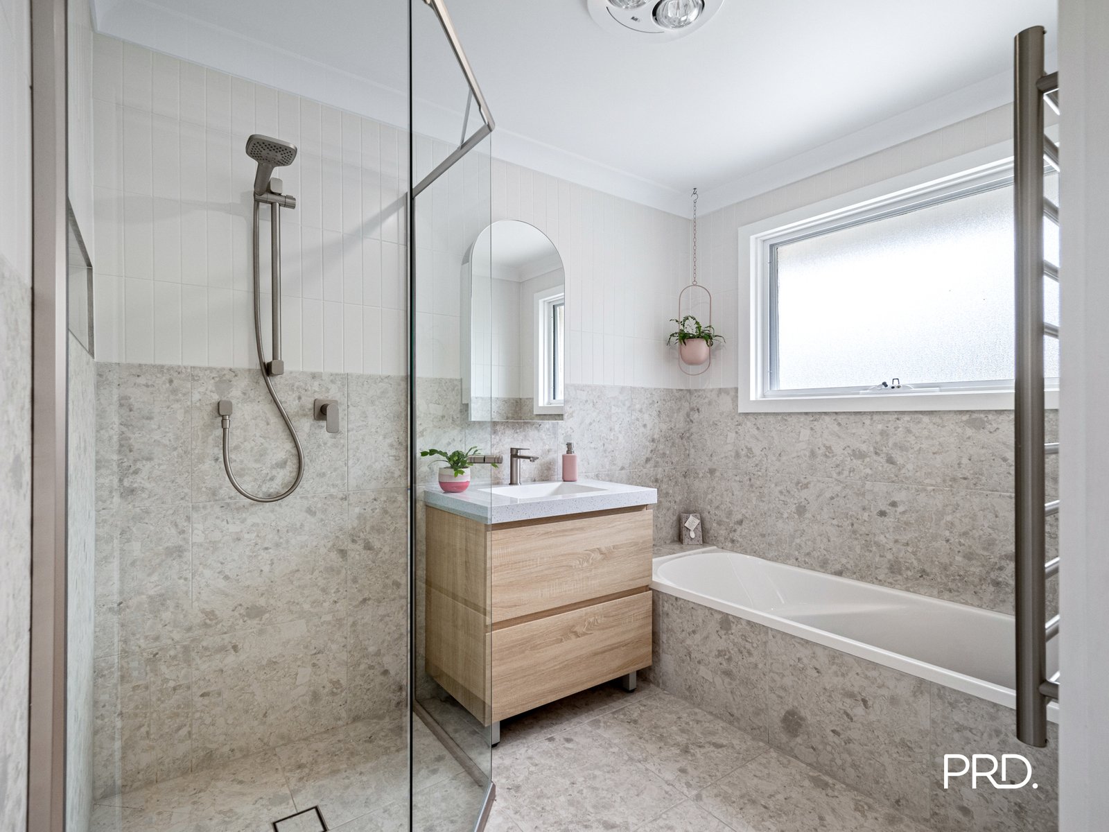 13 Aston Avenue SOUTH PENRITH 9