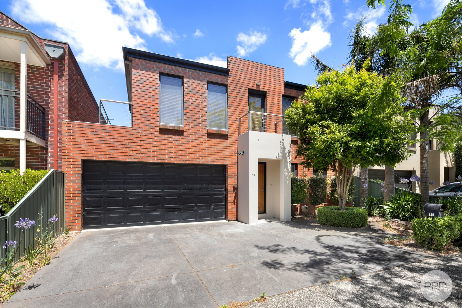 13 Ayrvale Avenue LAKE GARDENS 1