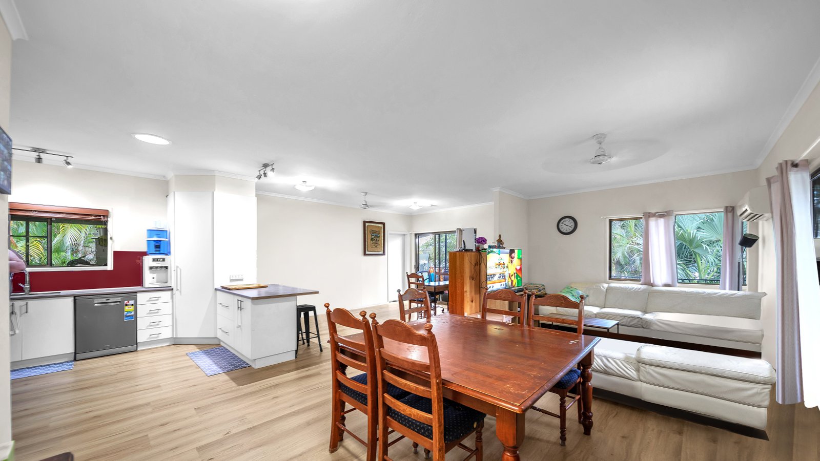 13 Balaka Street CANNONVALE 7