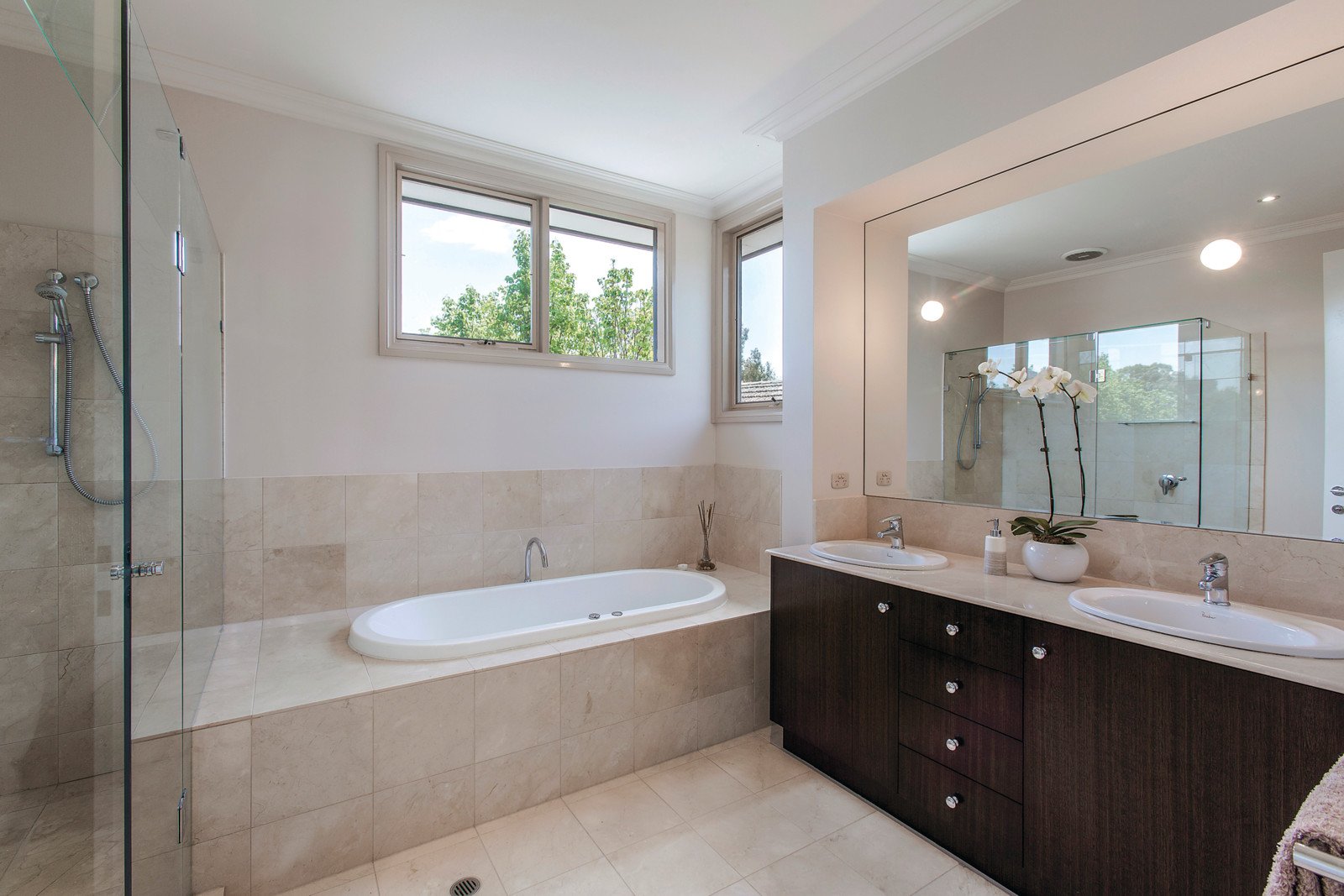 13 Balmoral Crescent, Surrey Hills, VIC