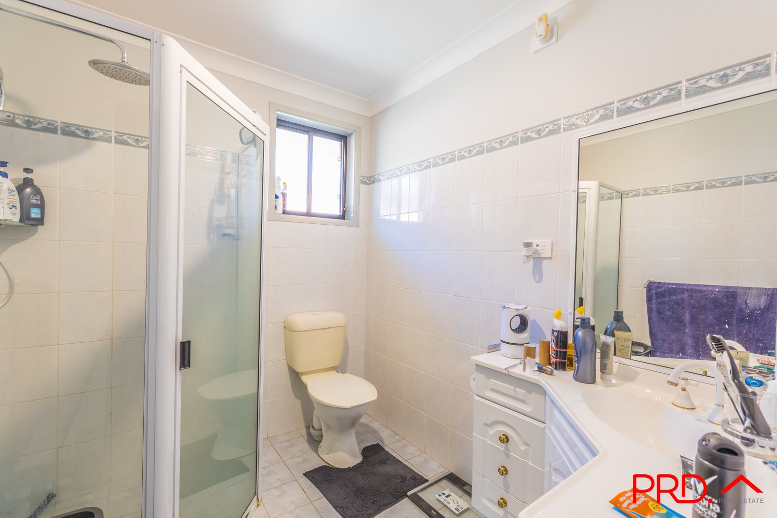 13 Banjos Circuit TAMWORTH 8