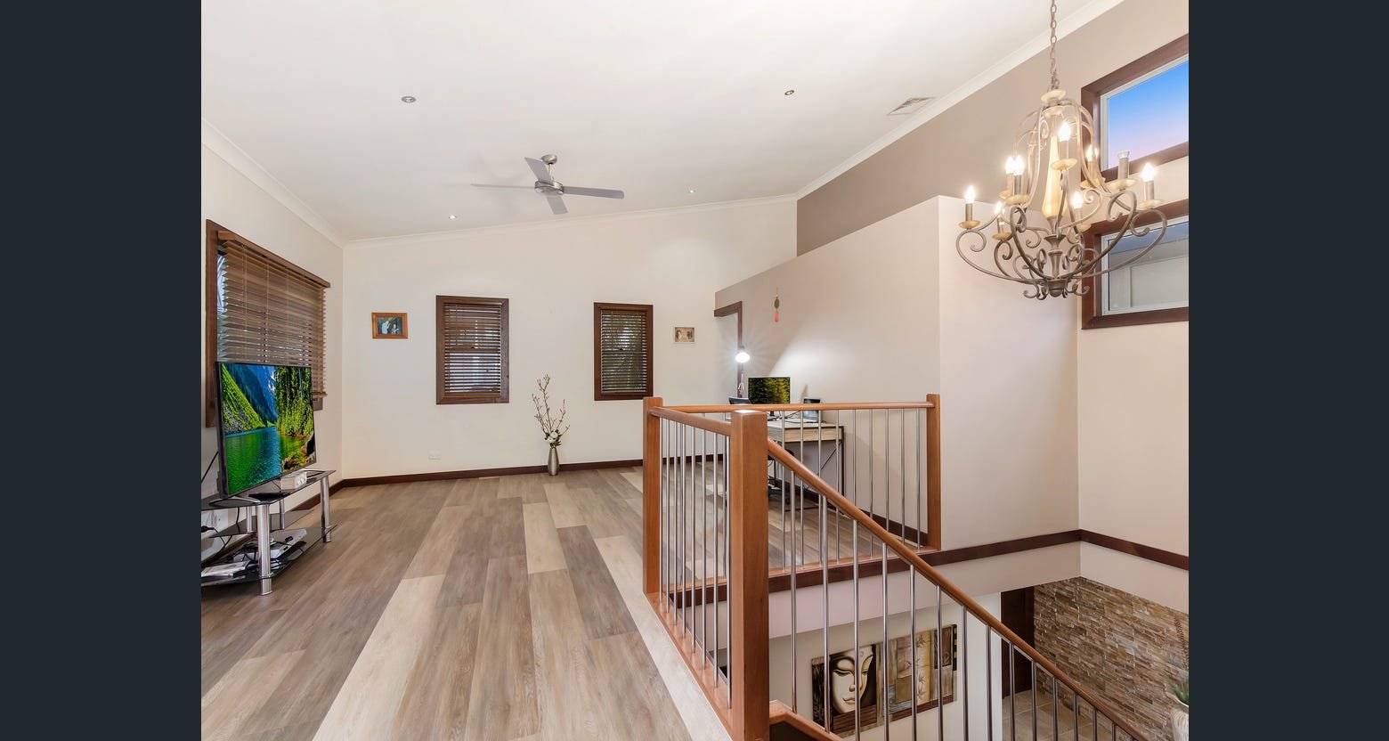 13 Barton Street REEDY CREEK 9