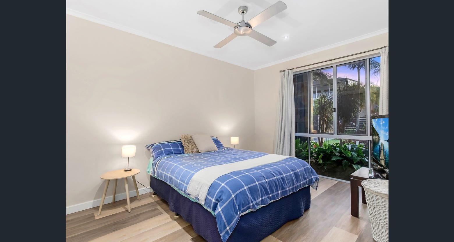 13 Barton Street REEDY CREEK 14