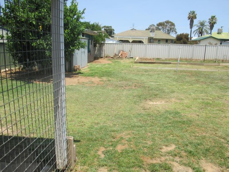 13 Bell Street TAMWORTH 4