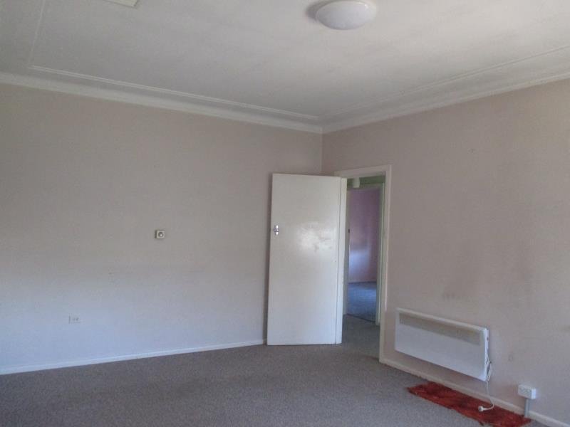 13 Bell Street TAMWORTH 4