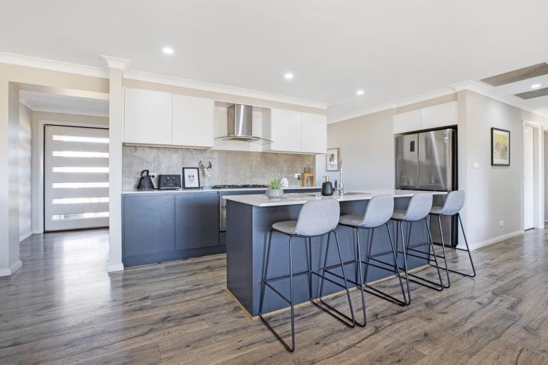 13 Benandarah Court TAMWORTH 2