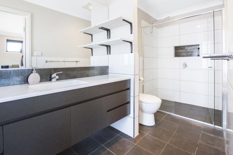 13 Benandarah Court TAMWORTH 8