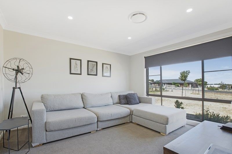 13 Benandarah Court TAMWORTH 4
