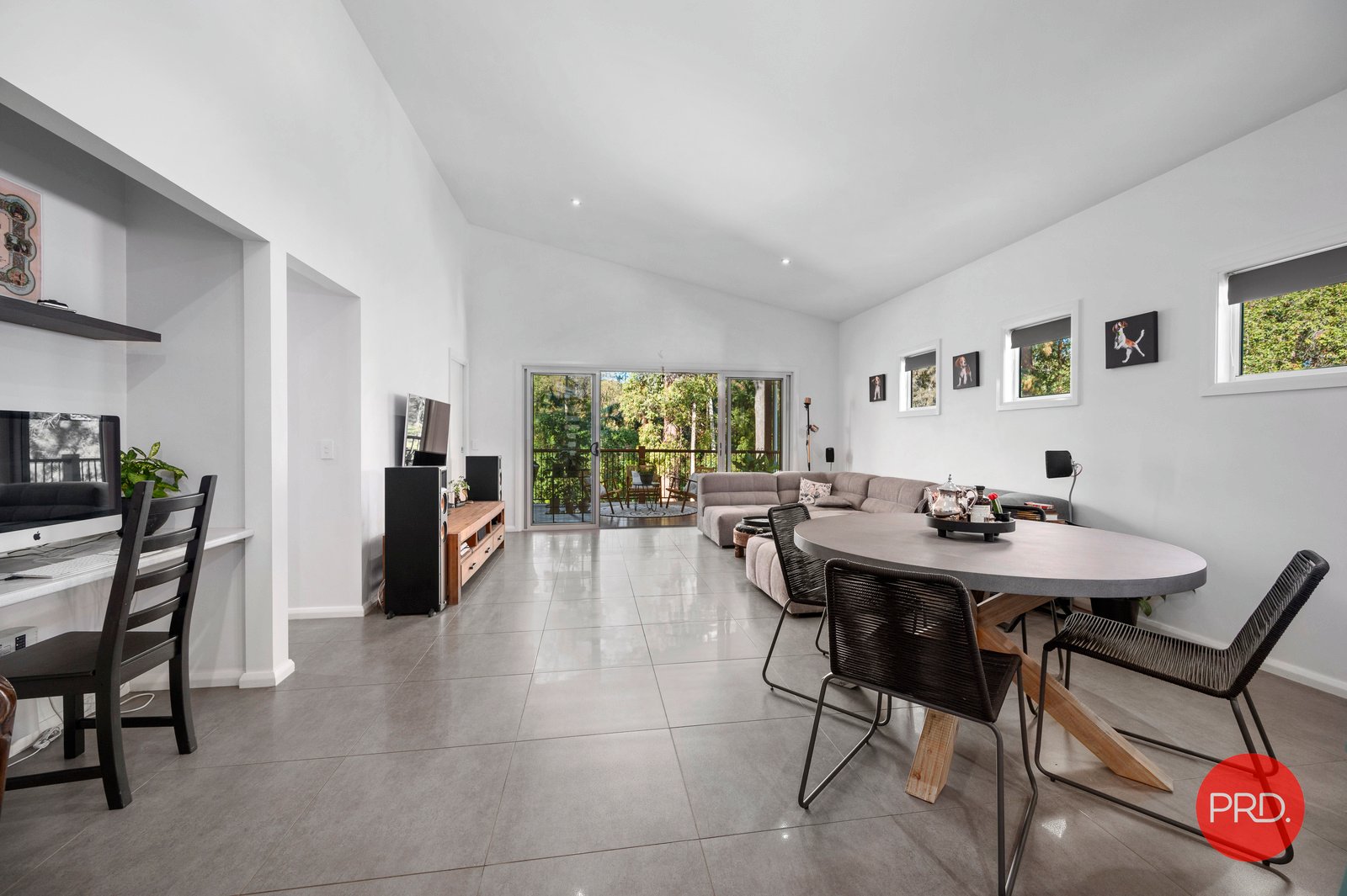 13 Berkeley Drive BONVILLE 4