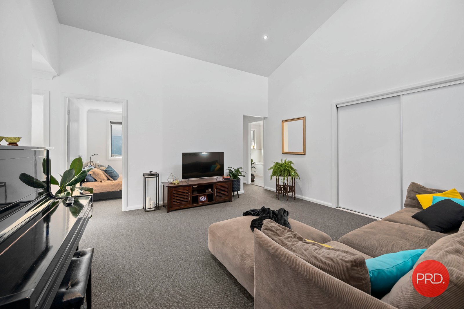 13 Berkeley Drive BONVILLE 11