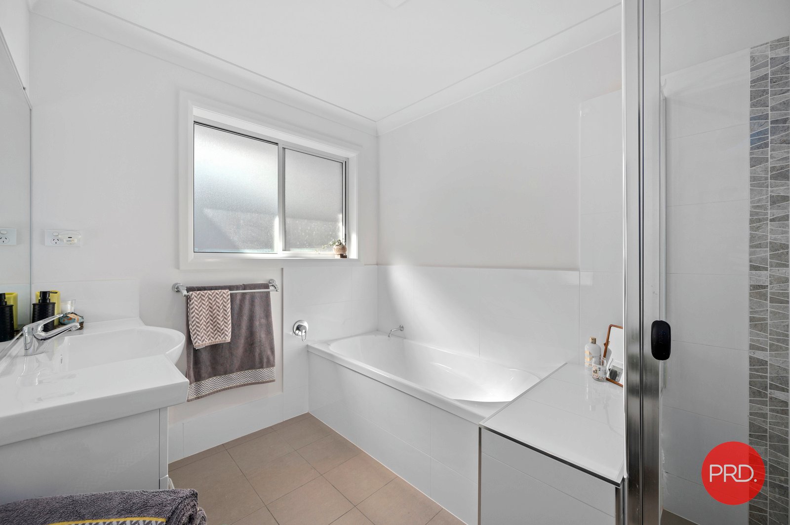 13 Berkeley Drive BONVILLE 15