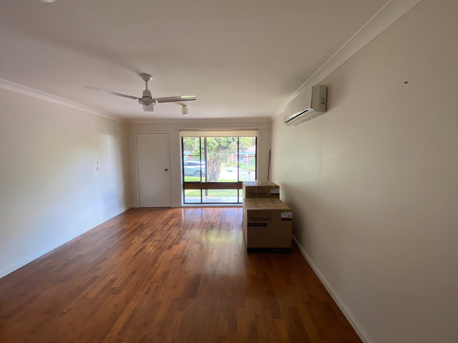 1/3 Blake Place TAMWORTH 3